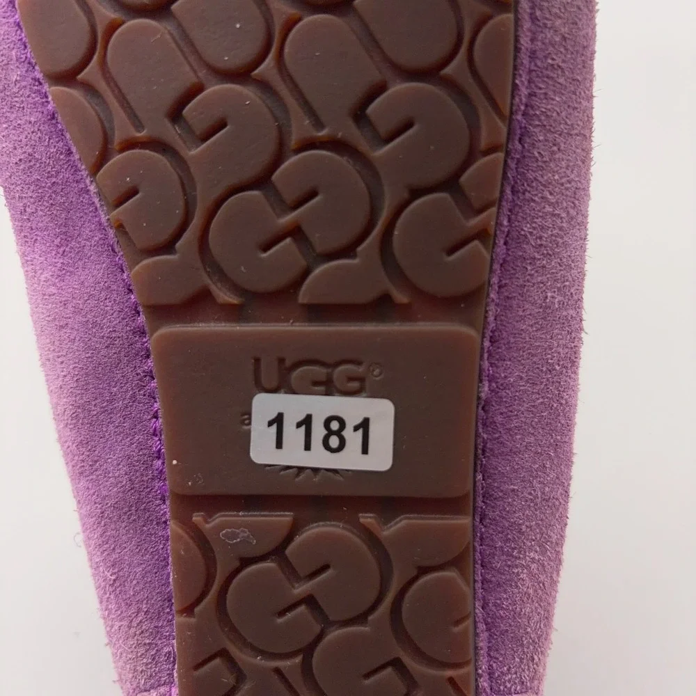 UGG Dakota Slippers Girls 2 Purple Solid Suede Shearling Lined Boho Comfort